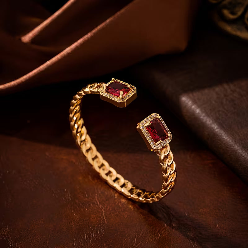 Veloria Rubin Open Armband | Gold