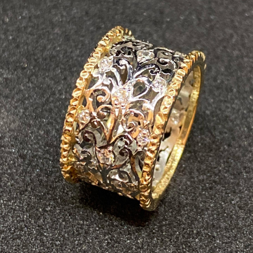 Silber and Gold Ornate Band Ring