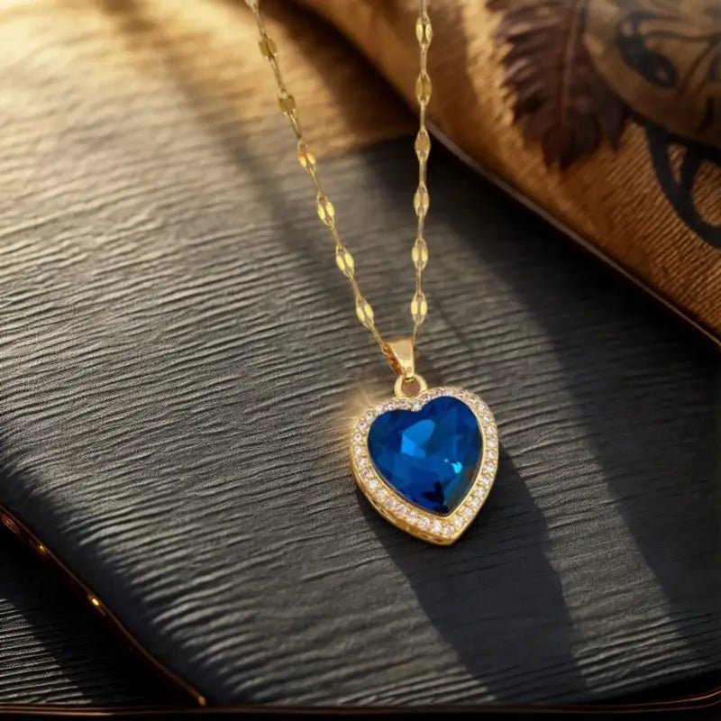 Gold Saphir Herz Halskette