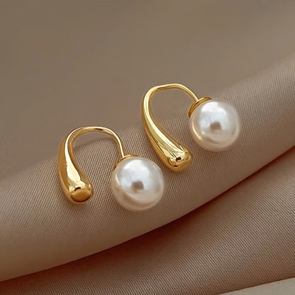 Minimalist Arc Perle ohrringe