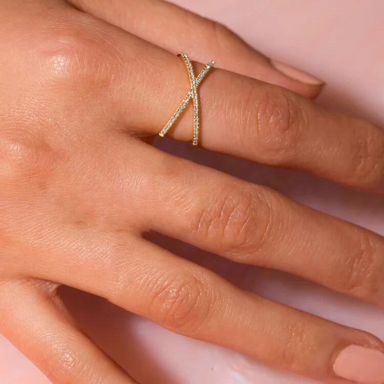 Nia Gold Diamant Cross Ring