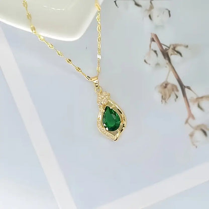 Gold Smaragd Teardrop Pendant Halskette