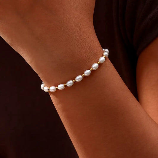Elegant Perle and Gold Armband