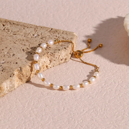 Elegant Perle and Gold Armband