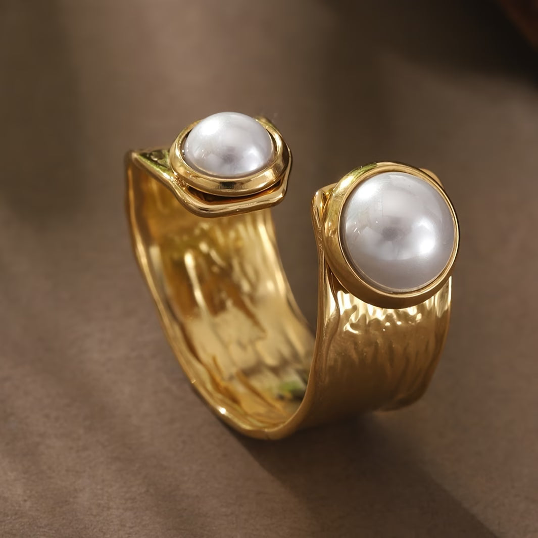 Perle Embrace Ring