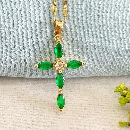 Gold Smaragd Marquise Cross Halskette