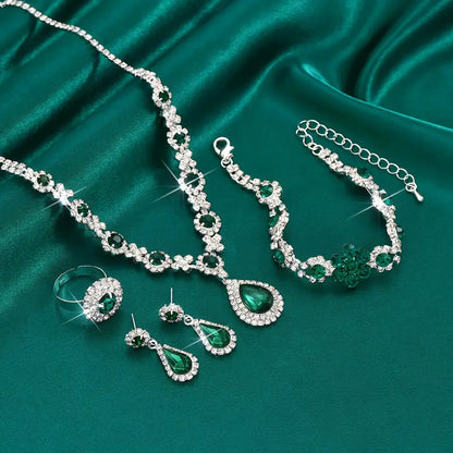 Adriana Lysandre Schmuckset | Weiß Gold