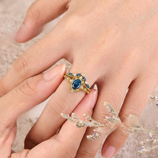 Azelia Saphir Crown Ring-Set | Gold
