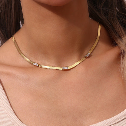 Eve Herringbone Gold Halskette