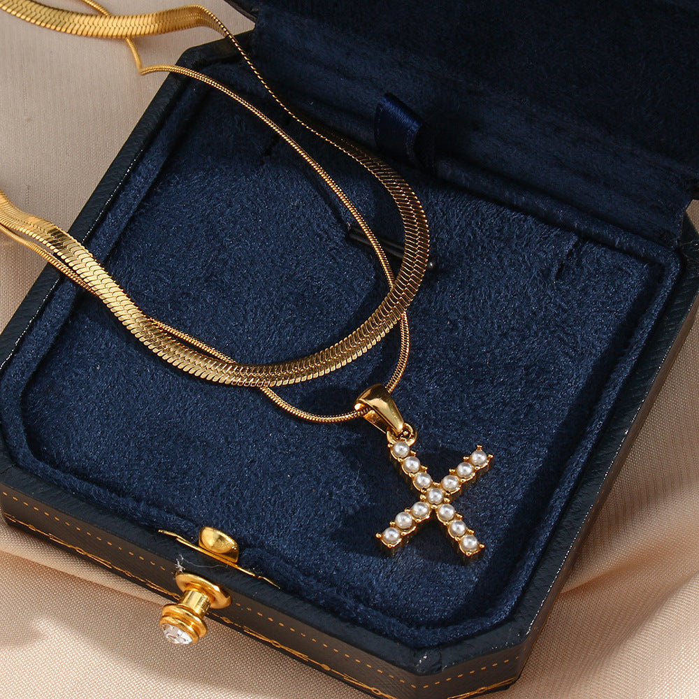 Fiona Layered Gold Initial Letter Halskette