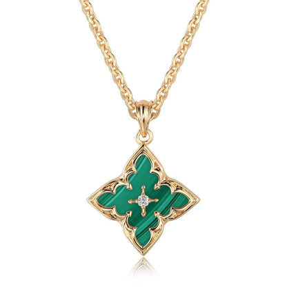 Blue Clover Pendant Halskette | Gold