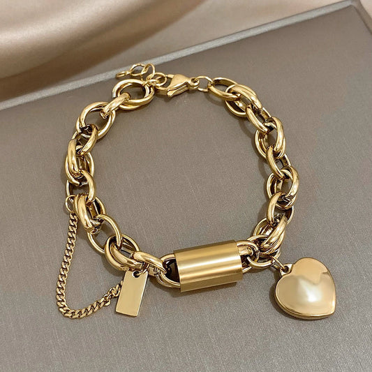 Heartened Chunky Armband | Gold