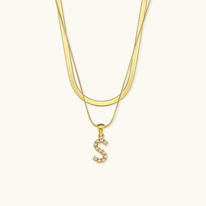 Fiona Layered Gold Initial Letter Halskette