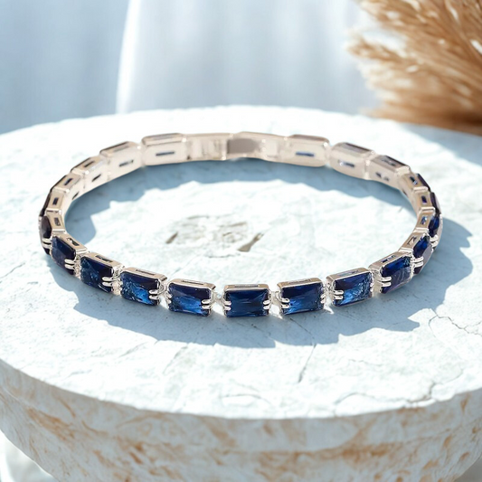 Mireda Thalindra Armband | Weiß Gold