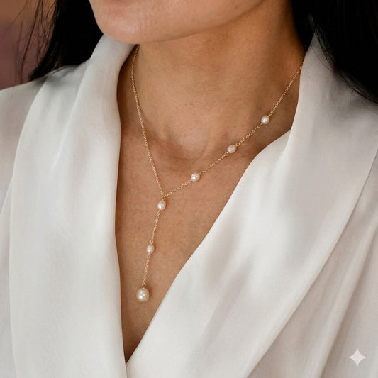Cascading Perle Lariat Halskette